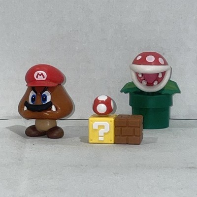 bundle of 3 figures-NintendoMario Captured Goomba /1up kinder joy piranha plant.