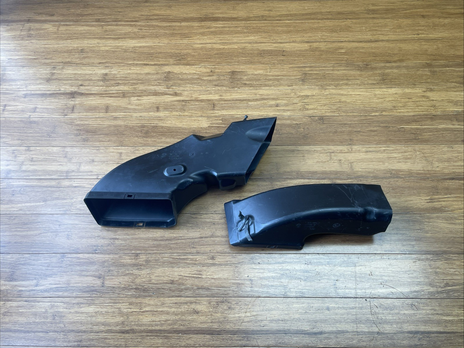 BMW i8 2014-2020 Front Right Air vents Pair