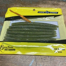 Luck E Strike senko style 5.25” worm Watermelon Red  8 count pack