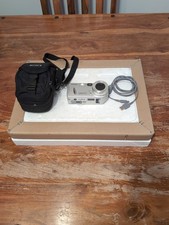 Sony CyberShot DSC-P52 3.2MP Digital Camera 1GB Card Batteries Case PC cable