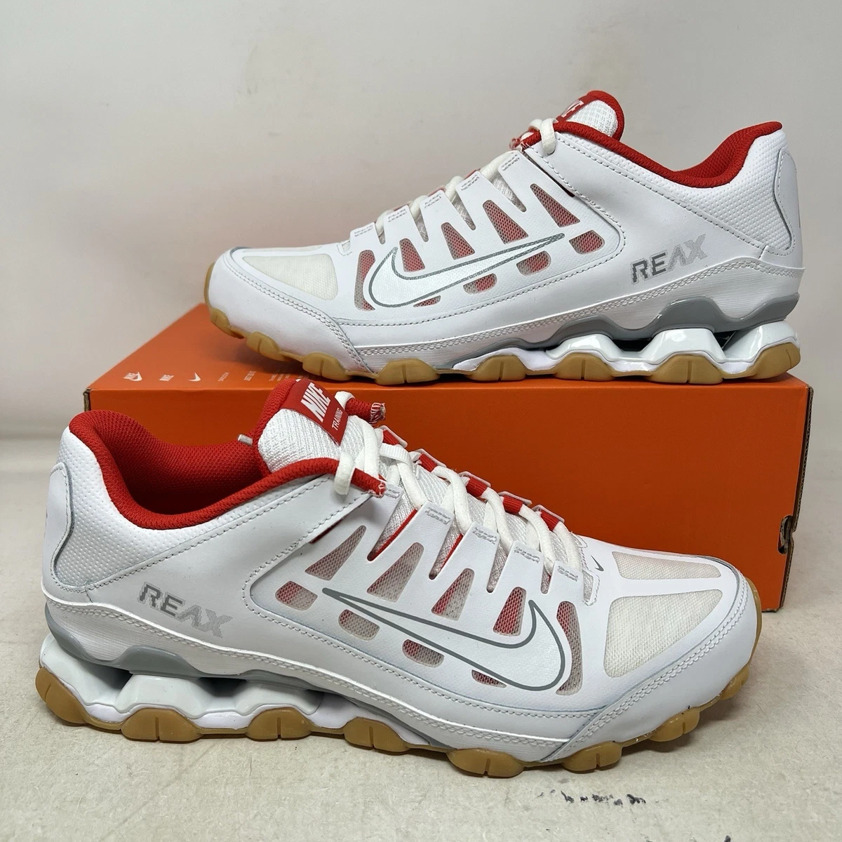Size 13 - Nike Reax 8 TR White Chile Red Cross training shoes Nike Reax 8 TR | Foot-Store main image 2