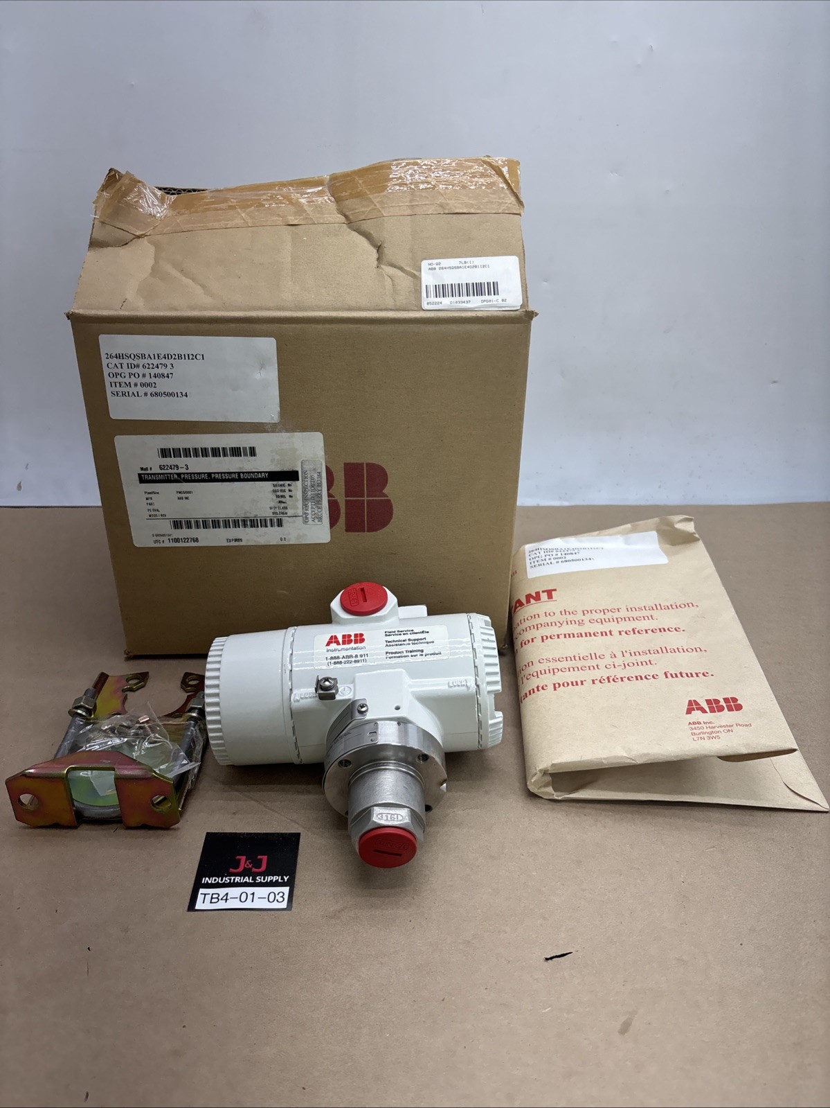 New In Box Abb 264HSQSBA1E4D2B1I2C1 Pressure Transmitter 80-2400kpa 10.5-42 vdc