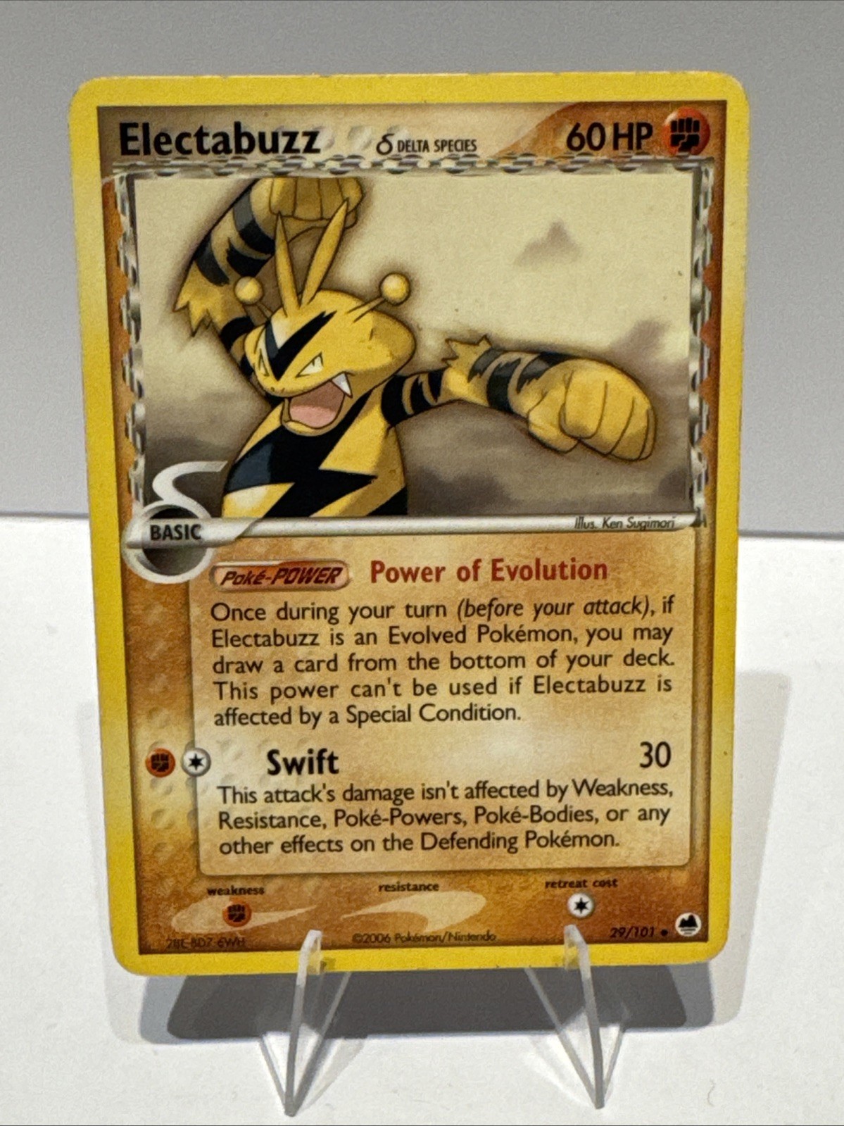 Electabuzz (Delta Species) 29/101 Dragon Frontiers Regular