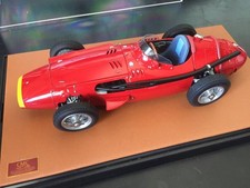 CMC 1/18 MASERATI 250F Grand-Prix Winner 1957 M-051 "Main unit onlyOriginal