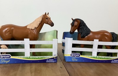 Breyer Paddock Pals Set of 2 - Coco & Hazel