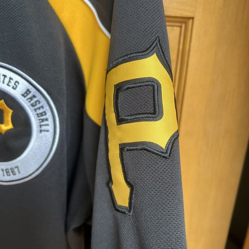 Maglia Pittsburgh Pirates Baseball Majestic abbottonata dal 1887 - Foto 7 di 9