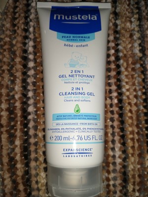 mustela 2 in 1 cleansing gel 200ml