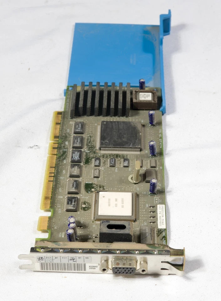 Vintage IBM PS/2 XGA-2 VGA graphics card 32 bit Microchannel 87F4774 ISAC64 - Image 3 of 3