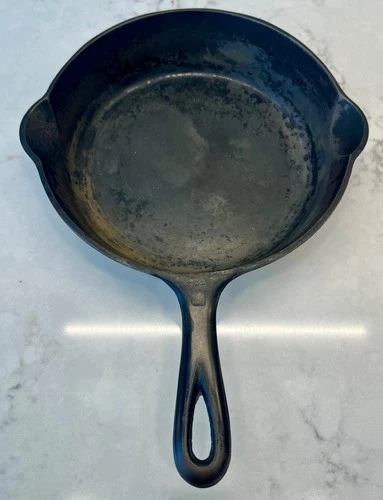 Griswold Cast Iron Double Spout Skillet 5 724 C