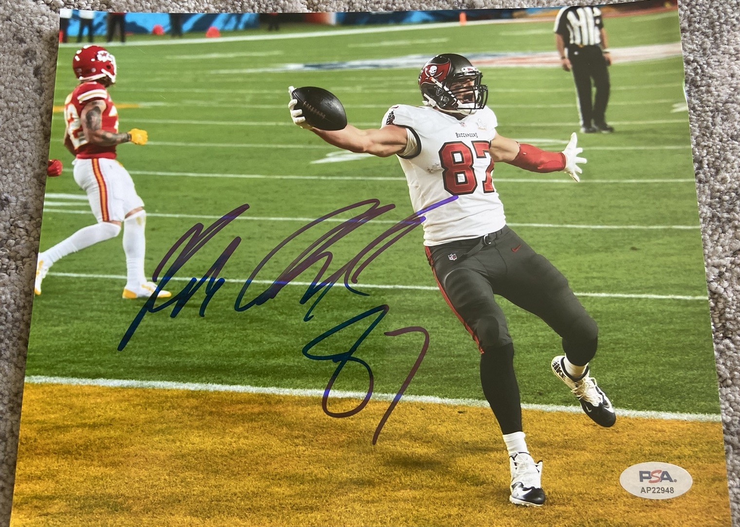 Rob Gronkowski Autographed Signed New England Patriots Auto Super Bowl Bucs 8x10 Photo PSA/DNA 