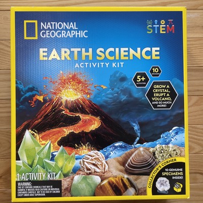 NATIONAL GEOGRAPHIC Earth Science Kit  5+ Science Experiments & Activities NIB