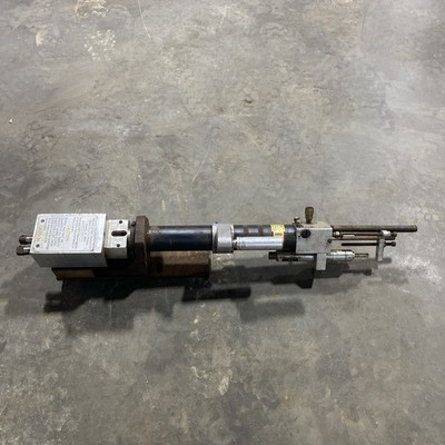 ARO 8255-A28-3 PNEUMATIC Drill With Two Head Spindle