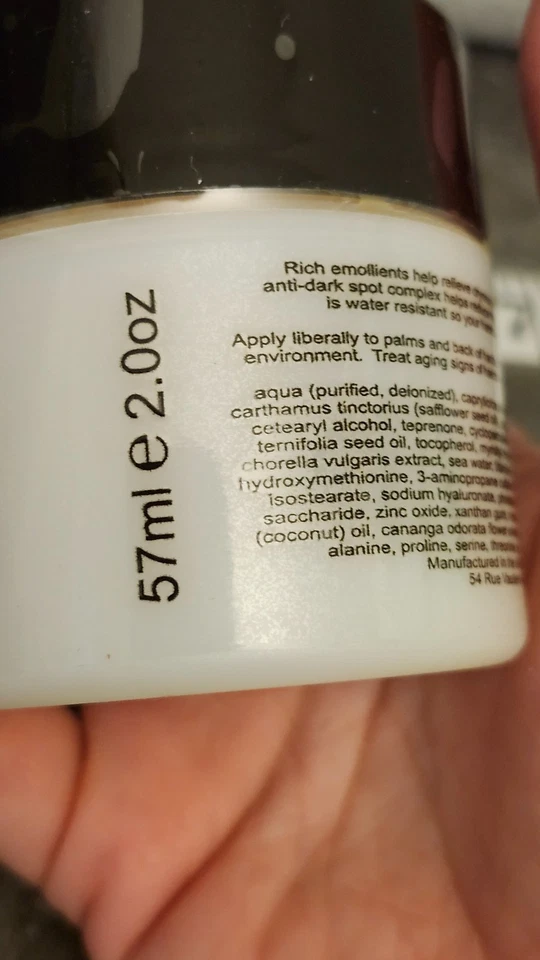 Creme clareador antienvelhecimento para as mãos Skinn Dimitri James 2 oz novo - Imagem 3 de 4