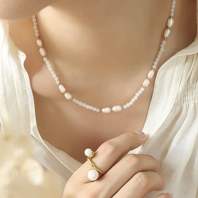 MOLO Baroque Pearl Beaded Necklace Gold Plated Lobster Closure White 40+5cm