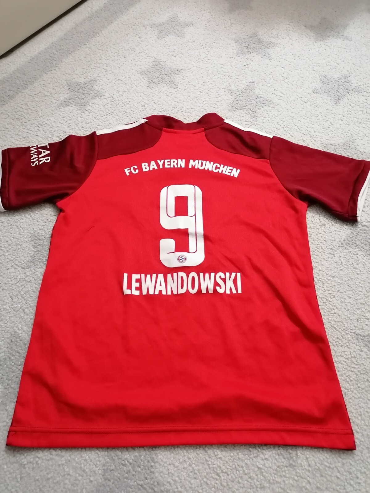 Foto 1 di 16