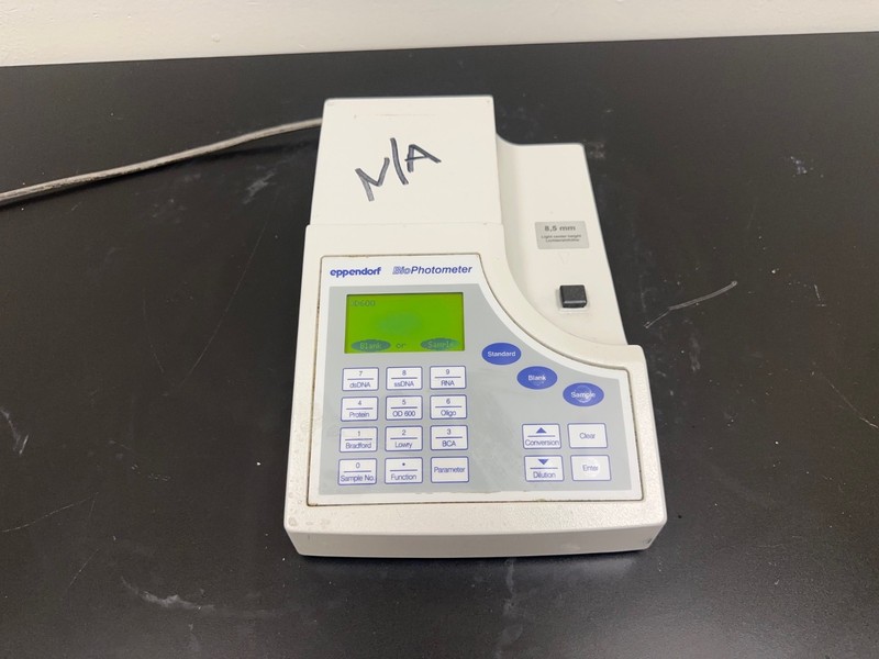 Eppendorf 6131 BioPhotometer Spectrophotometer UV/Vis
