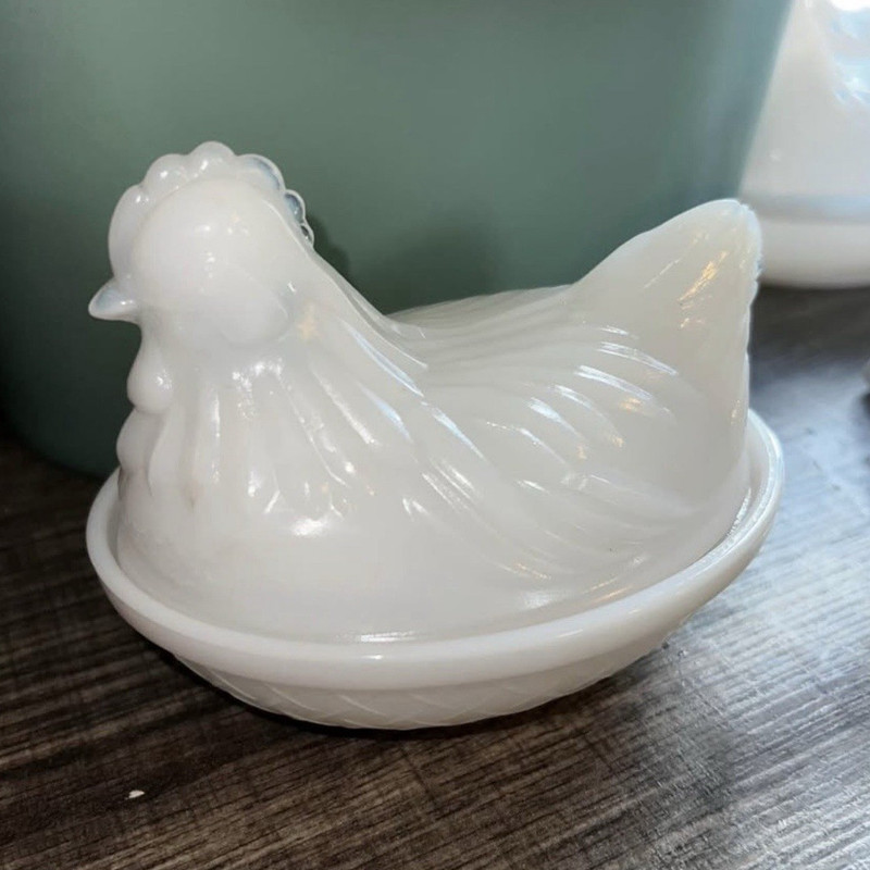 White Milk Glass Hen on Nest Chicken Trinket Box Covered Dish