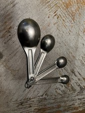 Vintage Aluminum Metal Nesting Oval Measuring...