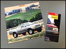 1993 Toyota T100 Pickup Truck 18-page Vintage Car Sales Brochure Catalog - SET