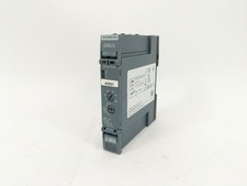 Siemens 3RP2535-2AW30 V1.05 SIRIUS Time Relay E05