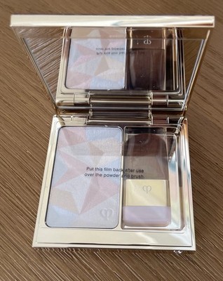Cle de Peau Luminizing Face Enhancer 103 Wonder-full Radiance Highlighter Powder