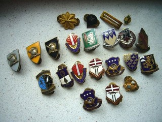 A154) Sammlung Konvolut USA Army Rangabzeichen Truppenabzeichen Uniformabzeich