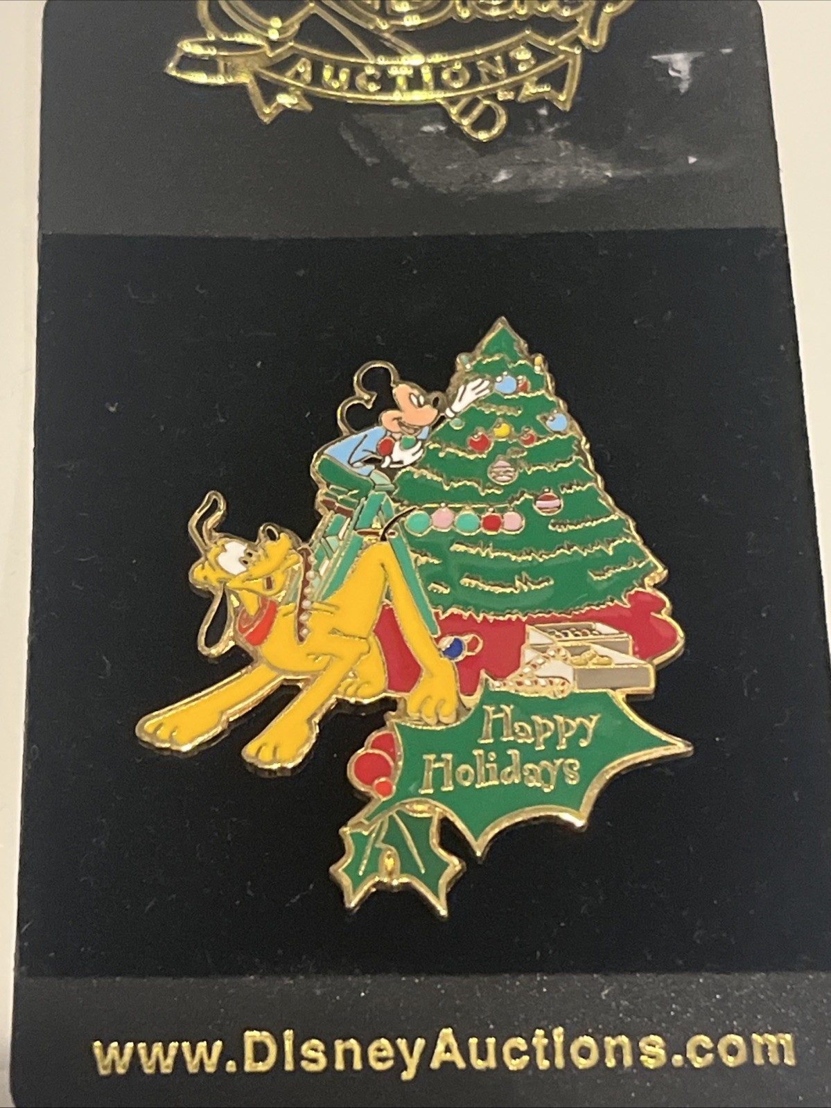 Disney Auctions Pin Pluto Mickey Mouse LE500 LE 500 New On Card MINT v30