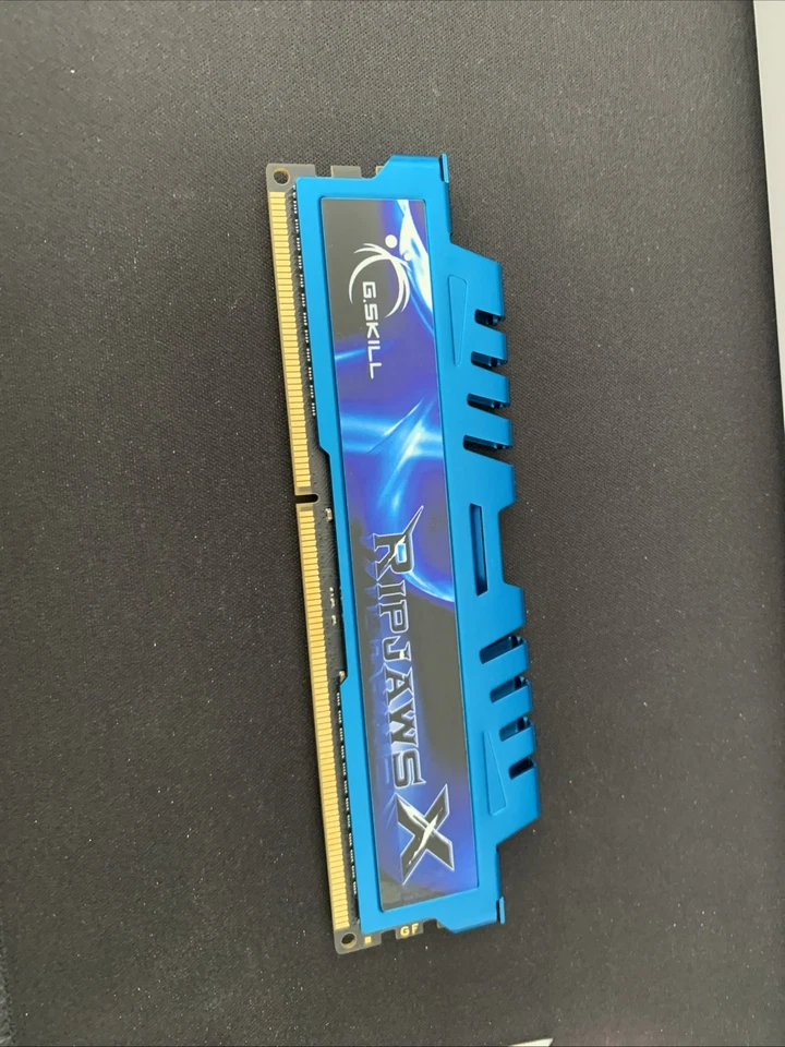 G. Skill 4GB DDR3-1333 RAM with Blue Heatsink - Image 3 of 3