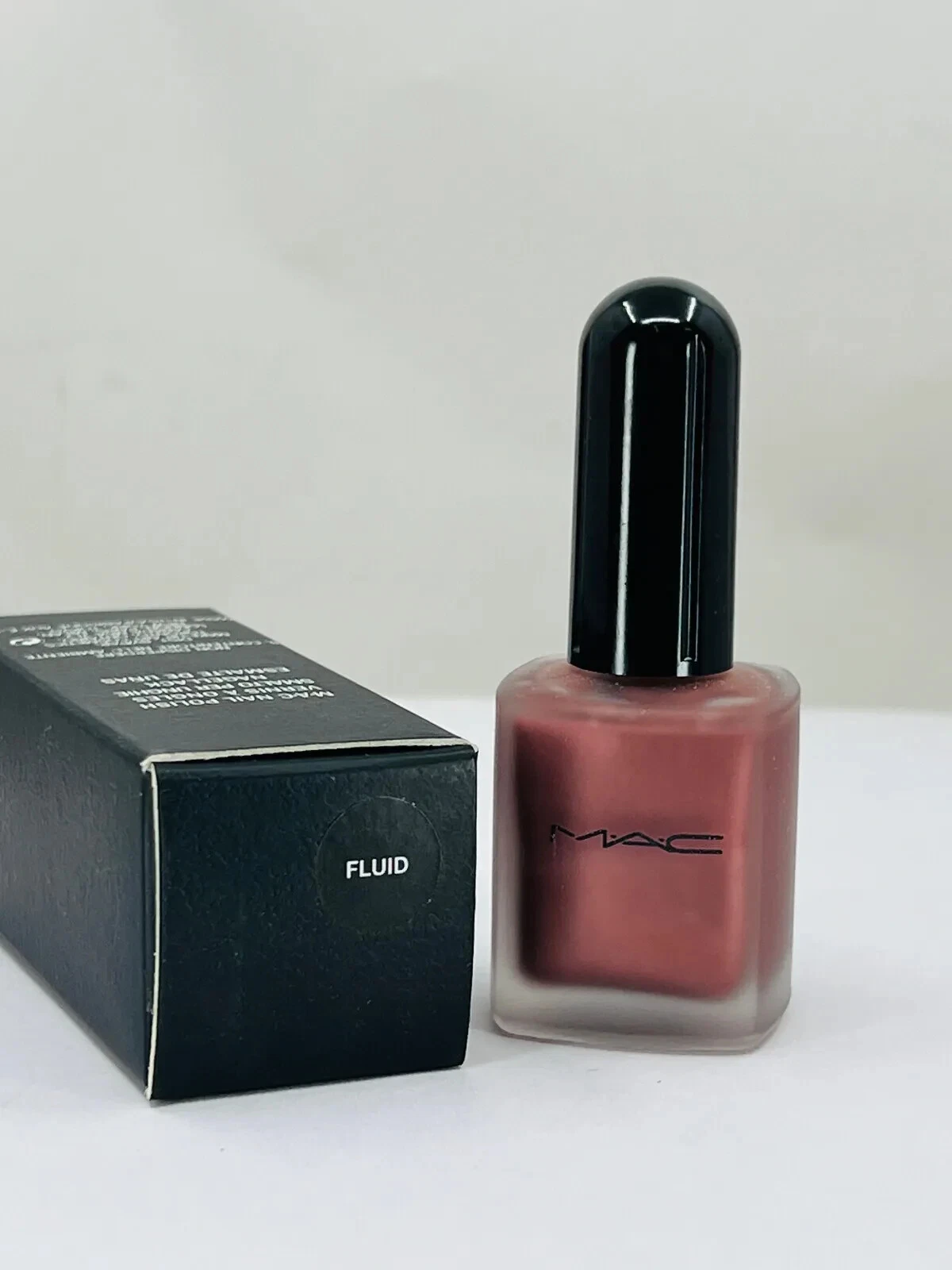 MAC Nailpolish Shade Fluid 14 ml NIB RARE & DISCONTINUED