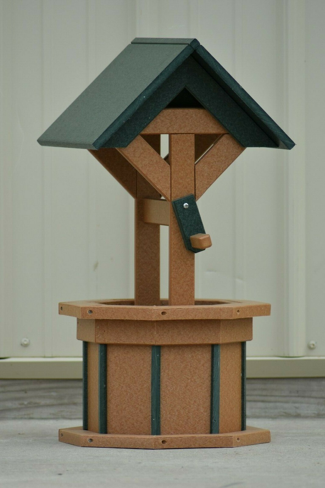 2 Foot Poly Wishing Well; Flower Decorative Planter Wells, Cedar and