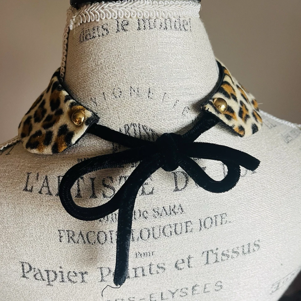 Pin Up Cuello Leopardo Estampado Animal Vintage Alta Costura Rockabilly MCM 60s Mod Foto 2 de 3