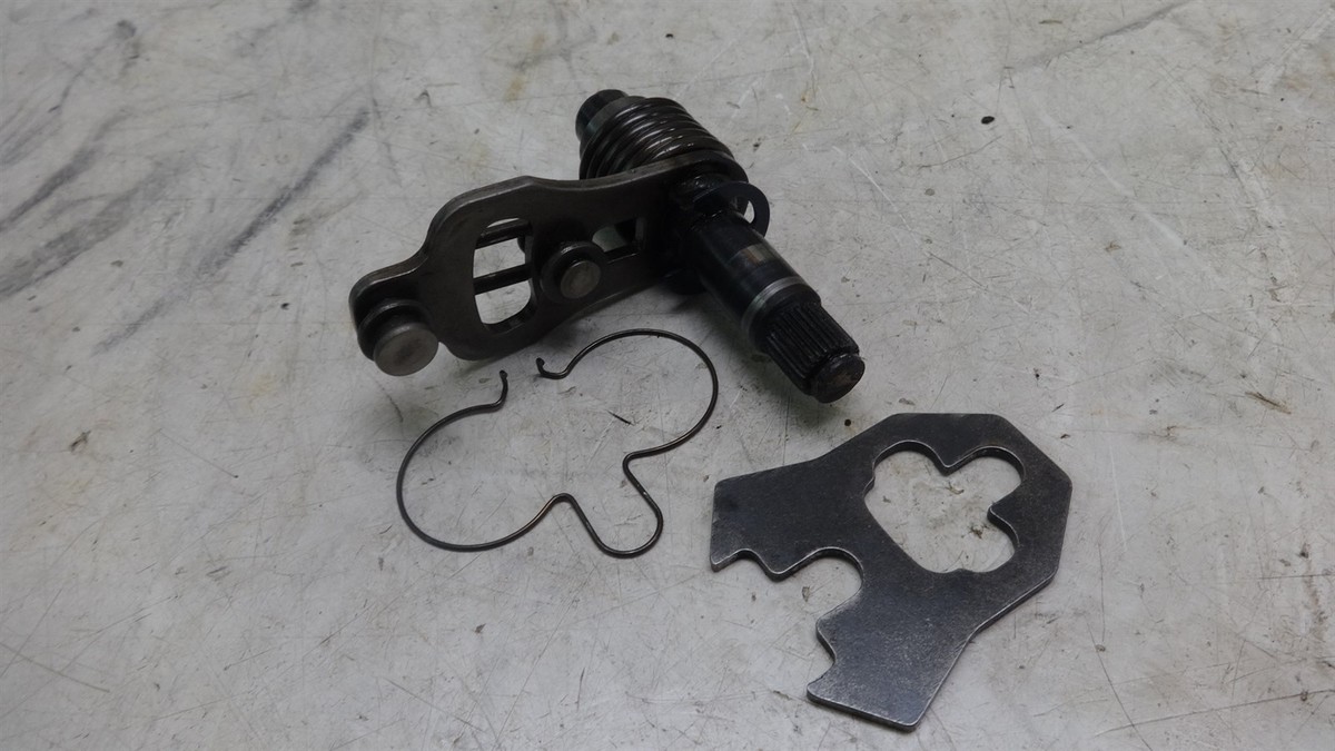 1986 Kawasaki EN450 EN 450 KM206B. Engine transmission shifter