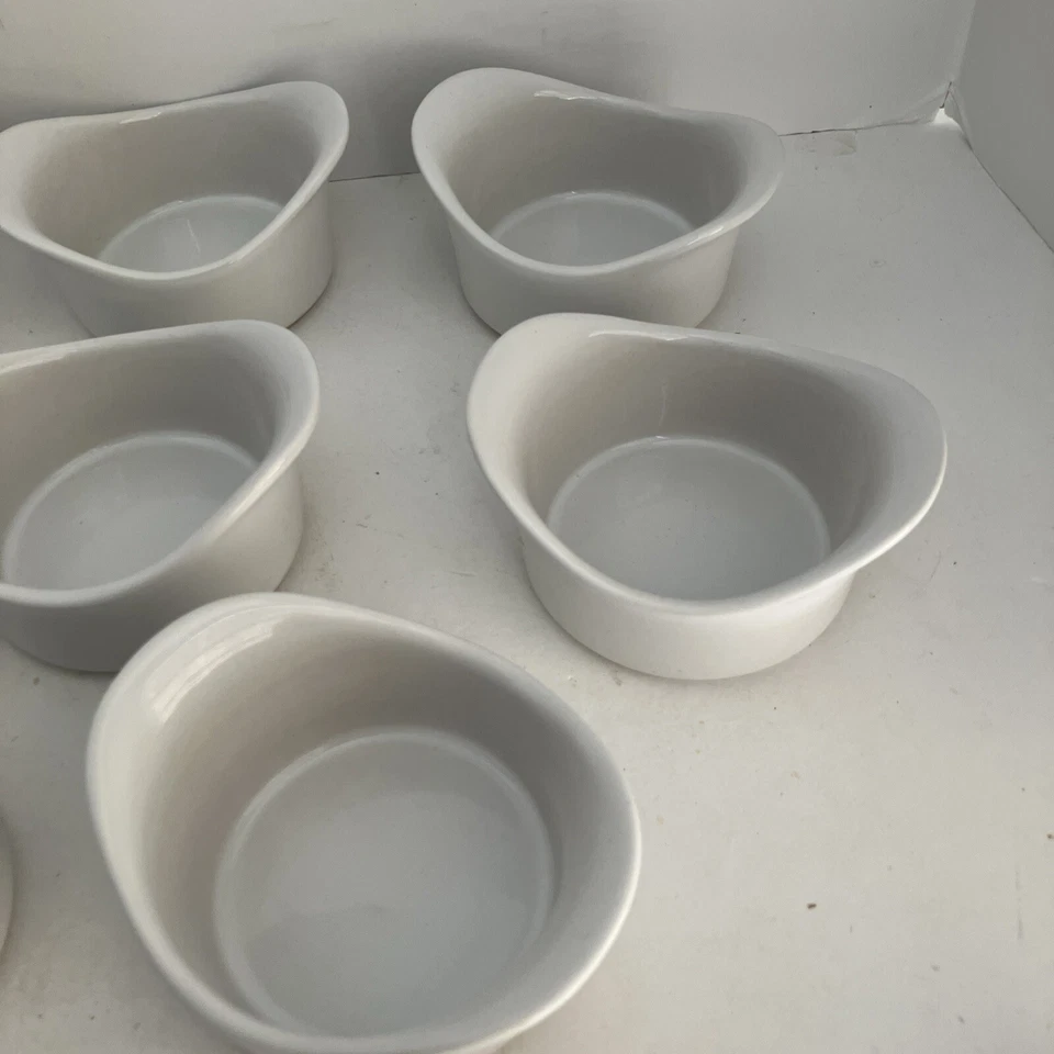 WILTON INDUSTRIES ASSADEIRA INDIVIDUAL CERÂMICA BRANCA - Portugal 2005 Lote De 8 - Imagem 3 de 4