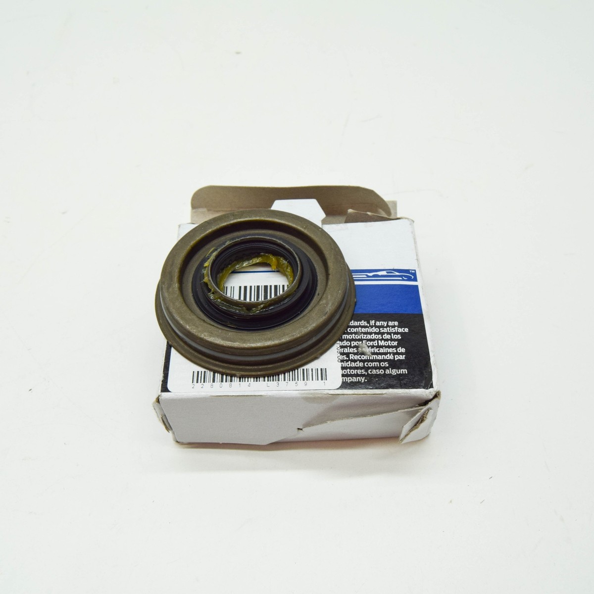 FORD MONDEO MK5 Rear Axle Oil Seal Assy CV6W-4676-AE 2176990 NEW