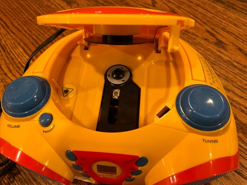 Little Tikes AM/FM Radio Boombox Cd Player Red Blue Yellow Tested Works! - Picture 4 of 7