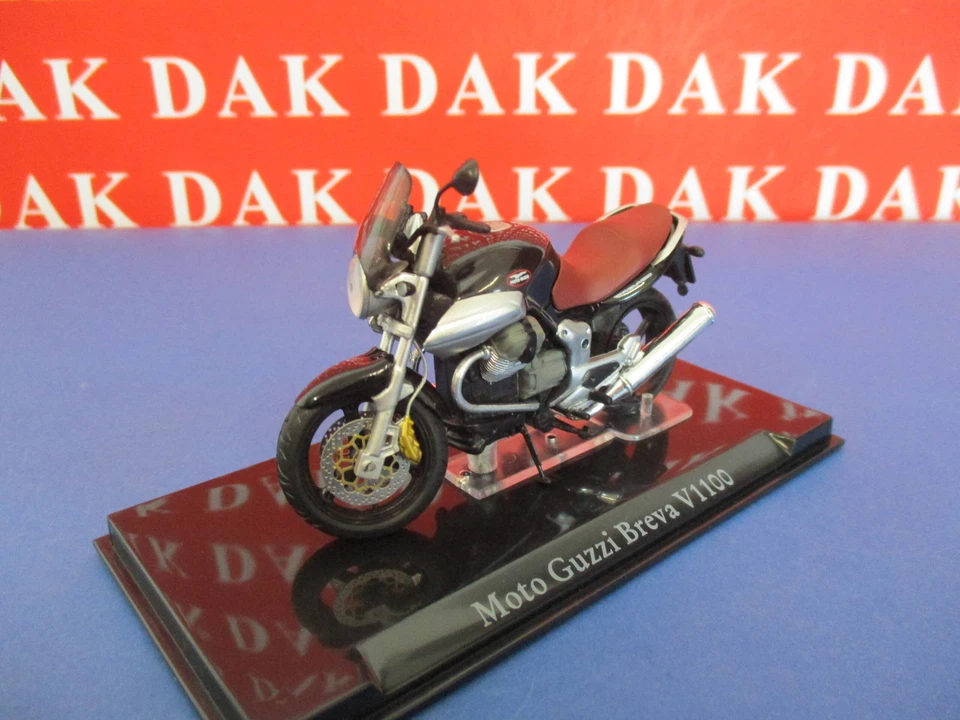 Die cast 1/24 Modellino Moto Moto Guzzi Breva V1100 by Atlas - Immagine 2 di 4