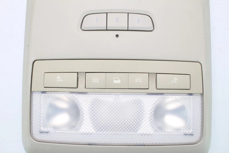 2017-2018 BUICK ENCORE FRONT CENTER OVERHEAD DOME MAP LIGHT LAMP OEM, 42514671 - Image 2 of 4