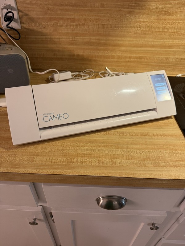 Silhouette Cameo 2 Electronic Cutting Tool Machine Touch Screen 