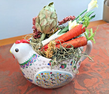 Folk-Art Chicken Vegetable Spring Easter Centerpiece Arrangement 7"