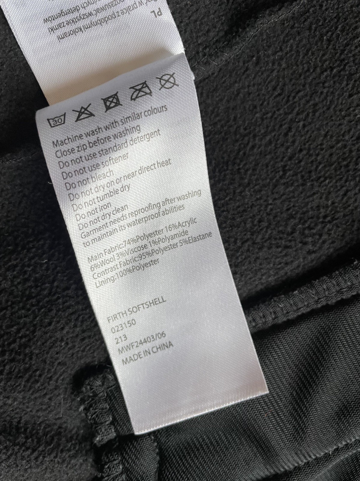 Mountain Warehouse Jacket - Softshell w/Removable… - image 14