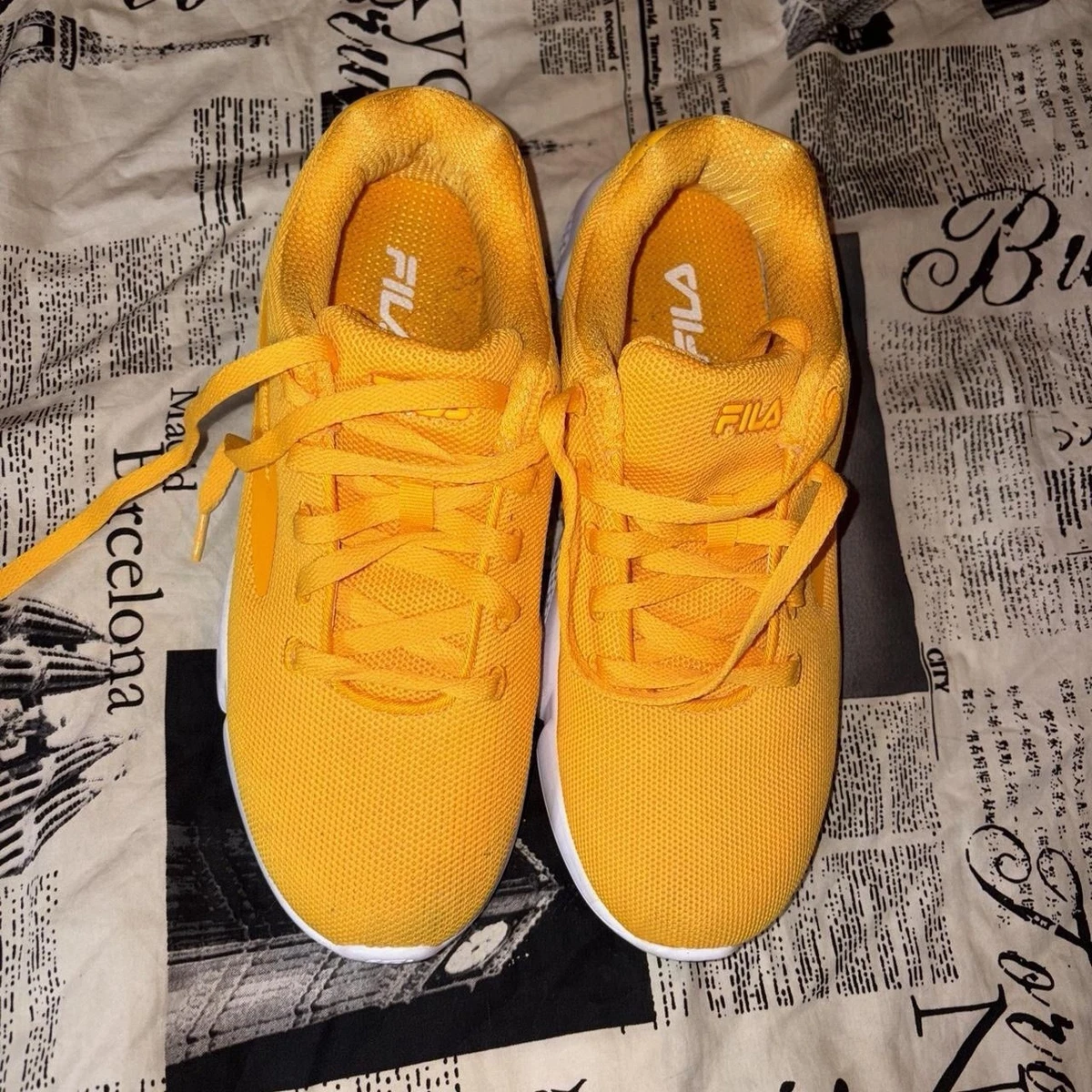No.867 FILA スモーキーYELLOWのプリーツ☆新品☆XL☆ FILA Yellow Athletic Shoes for Women for sale | eBay