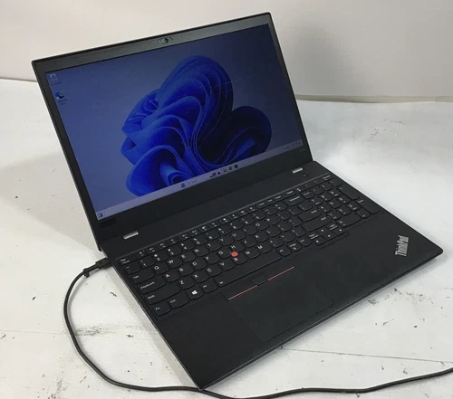 Lenovo ThinkPad P52s 15.6" i7-8650U 32GB RAM 1TB SSD Bad Battery/See Pics