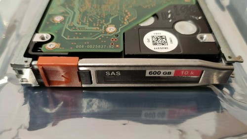 EMC CLARiiON VNX5100 / 5300 118032767-A04 600GB SAS 10K 2.5” 005049294 0B2565 UR - Bild 5 von 6