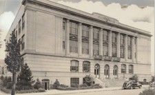 PHOTO OF HIGH SCHOOL BUILDING   VINTAGE CAR