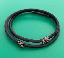 Brazalete Northskull London Micro Atticus Calavera Doble Envoltura Gunmetal y Negro Talla L