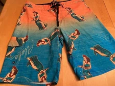 HANG TEN HAWAII HULU DANCERS BOARD SHORTS MENS SZ 32