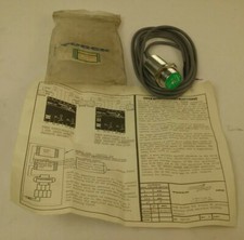 TURCK Bi10-G30-AP7-X PROXIMITY SWITCH 10-30V 250mA 10mm Bi10G30AP7X