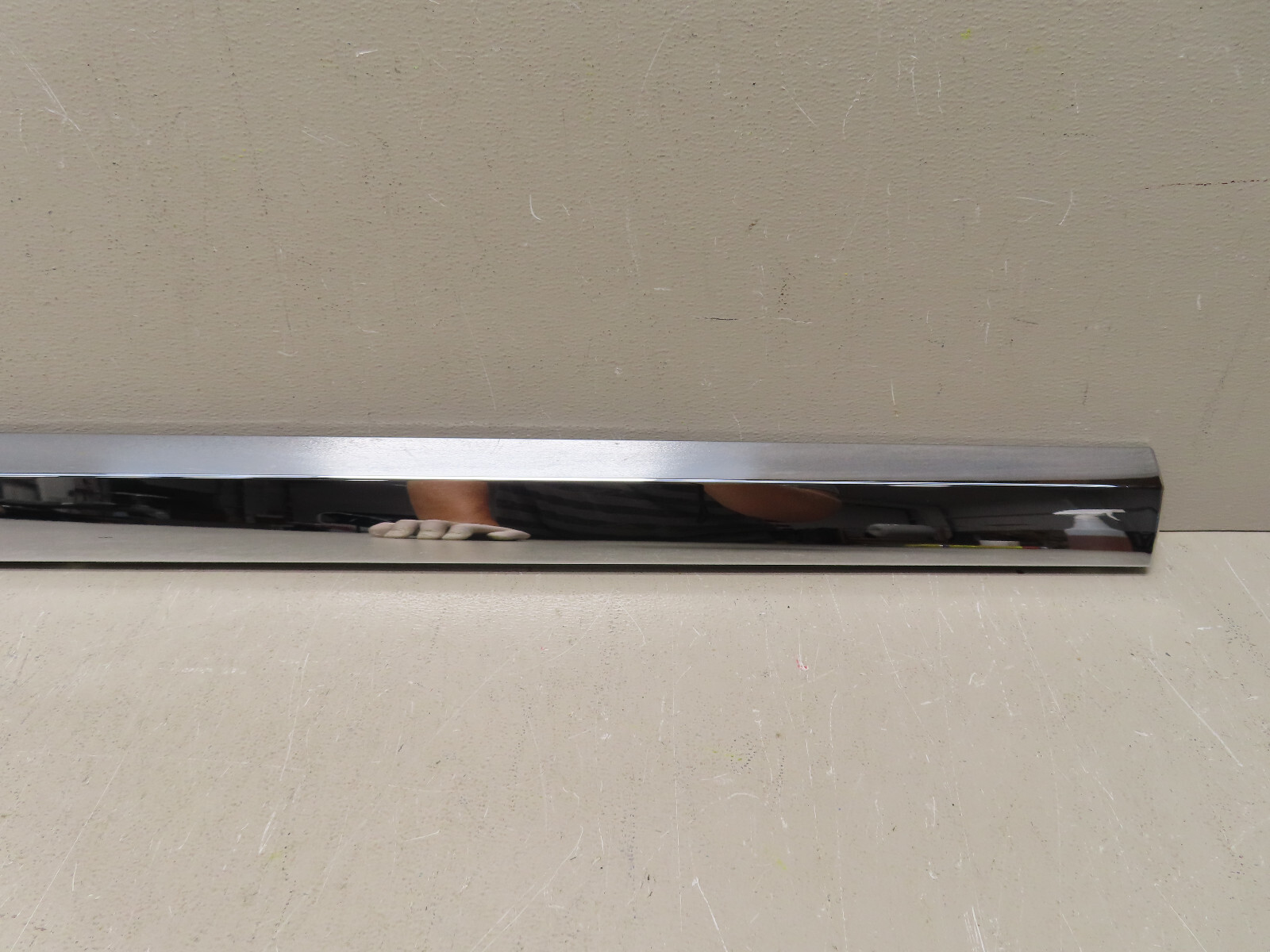 2009-2011 BENTLEY CONTINENTAL STAINLESS STEEL SIDE TRIM PANEL OEM 3W8853535L