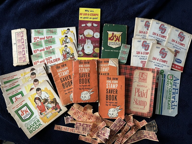 Huge Lot S&H Green Stamps G.O. Giant Merit MacDonald Plaid King Korn Saver Books