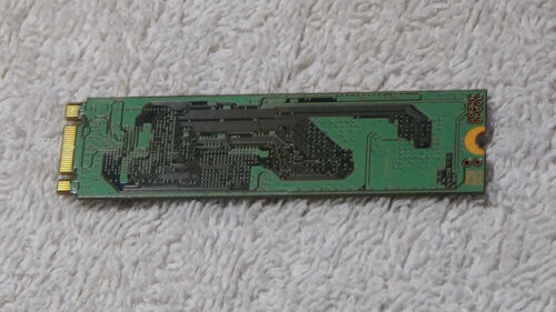 SSD Card Skynix MD9AN563611130ADDI 3.3V 1A - Picture 2 of 3